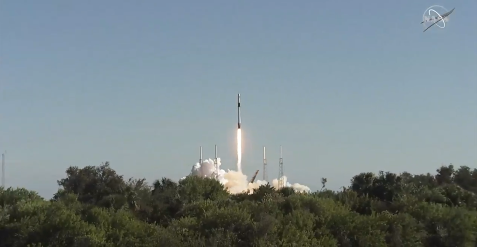 A SpaceX Dragon spacecraft launches to the International Space Station at 1:16 p.m. EST Dec. 5, 2018, on a Falcon 9 rocket from Space Launch Complex 40 at Cape Canaveral Air Force Station in Florida. The spacecraft, on its 16th mission for NASA under the agency’s Commercial Resupply Services contract, carries more than 5,600 pounds of research equipment, cargo and supplies.<br />Credits: NASA Television