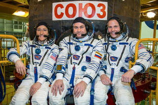 Expedition 59 crew members Christina Koch of NASA, Alexey Ovchinin of Roscosmos and Nick Hague of NASA during pre-launch training for launch March 14, U.S. time, on the Soyuz MS-12 spacecraft from the Baikonur Cosmodrome in Kazakhstan for a six-and-a-half month mission on the International Space Station.<br /><br />Credits: NASA